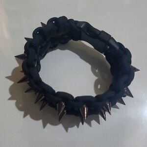 Paracord custom bracelet